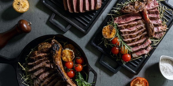 New Steakhouse at VivoCity, Barossa Bar & Grill offers 50% off second mains!